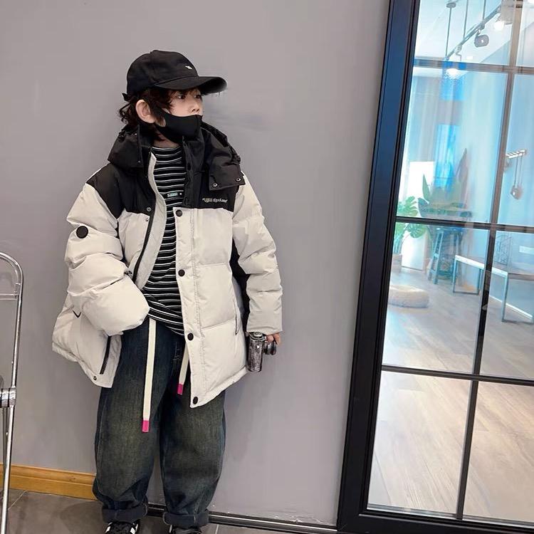 KAMIPI卡米皮羽绒服工厂