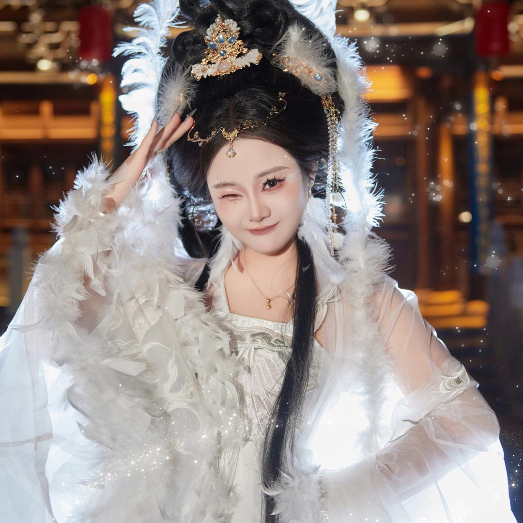💃梁妞儿