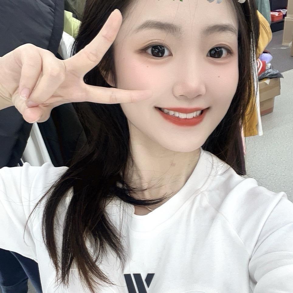 甜甜奥莱服饰精选