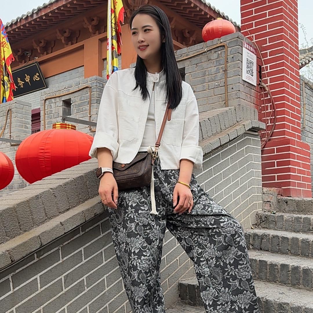 郑州做美缝小姐姐，定制一砖一色环氧彩砂