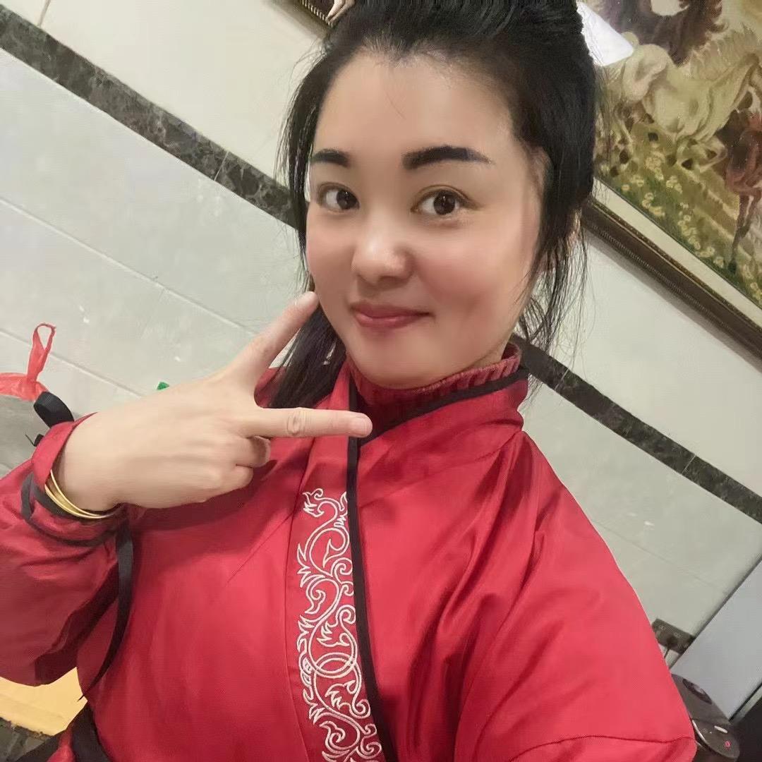 高妹摆摊记