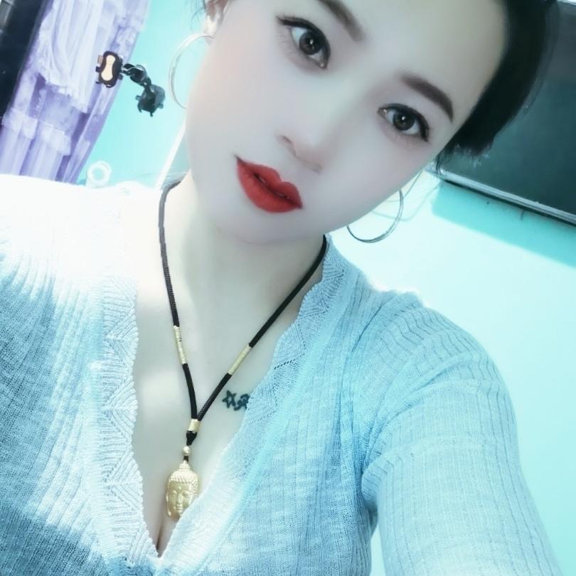 双堆千与服装。（橱窗有好物）