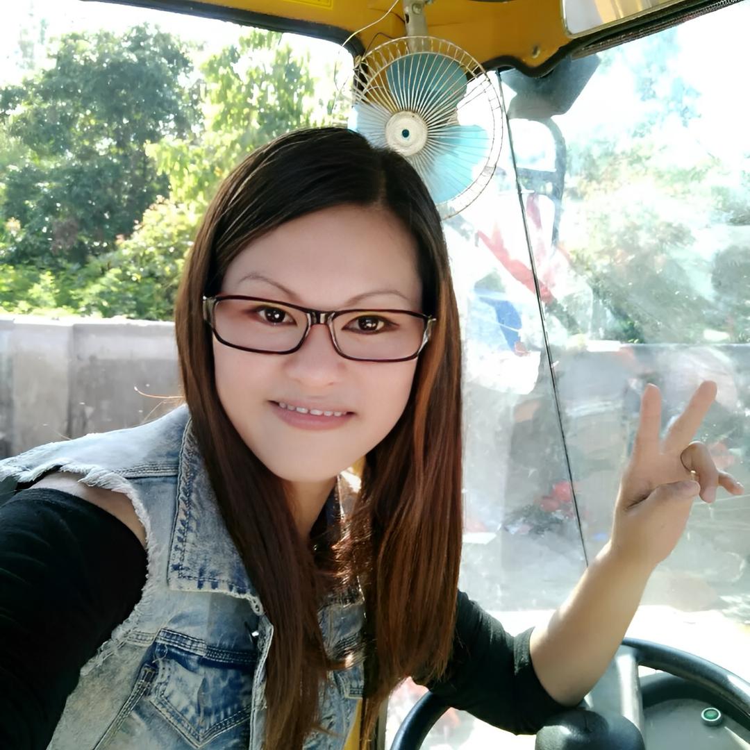 阿春港货代理