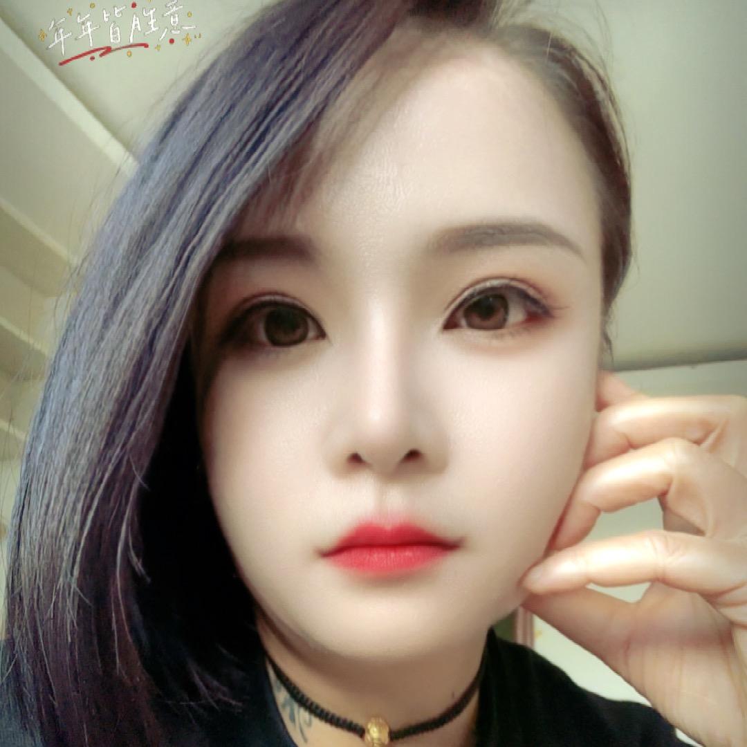 $草原  。上嘞  。 野马&