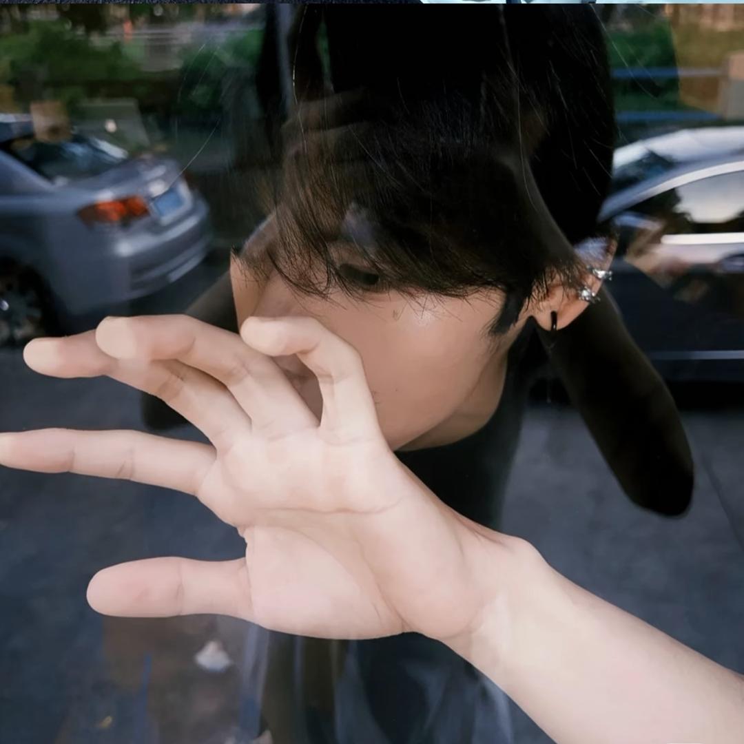 J(◦˙▽˙◦)