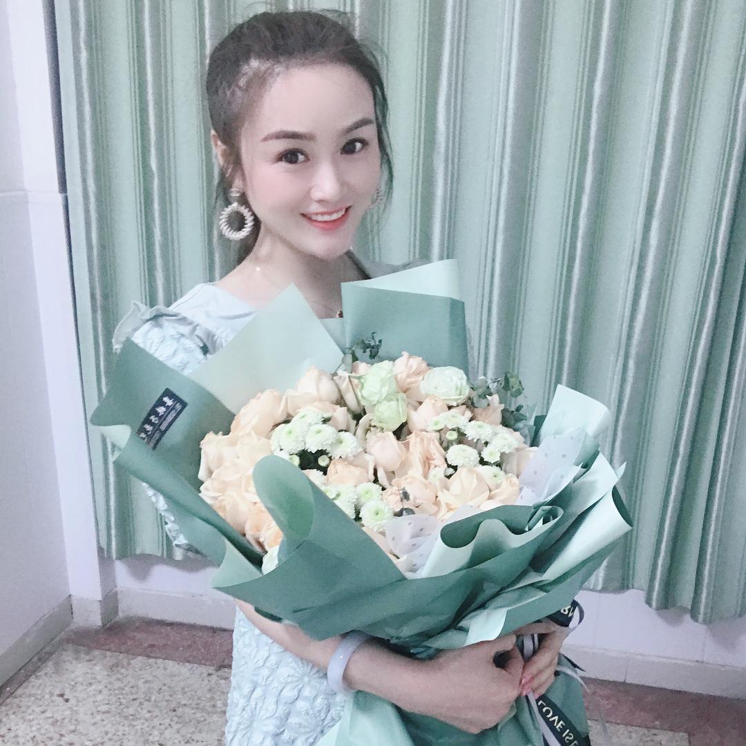 勤劳小蜜蜂🐝