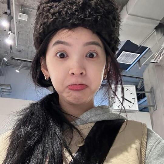 爱吃菠萝吹雪🍍