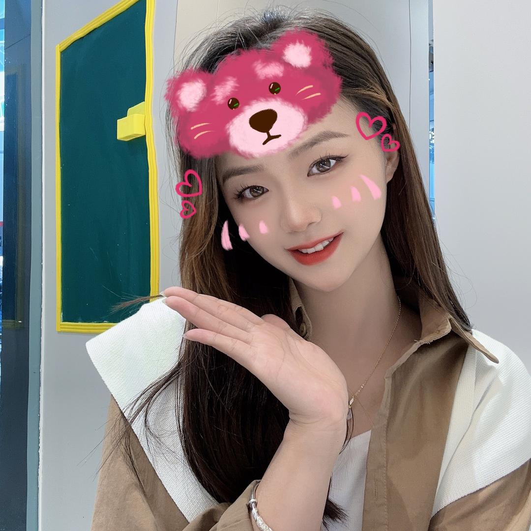杨曉曉.
