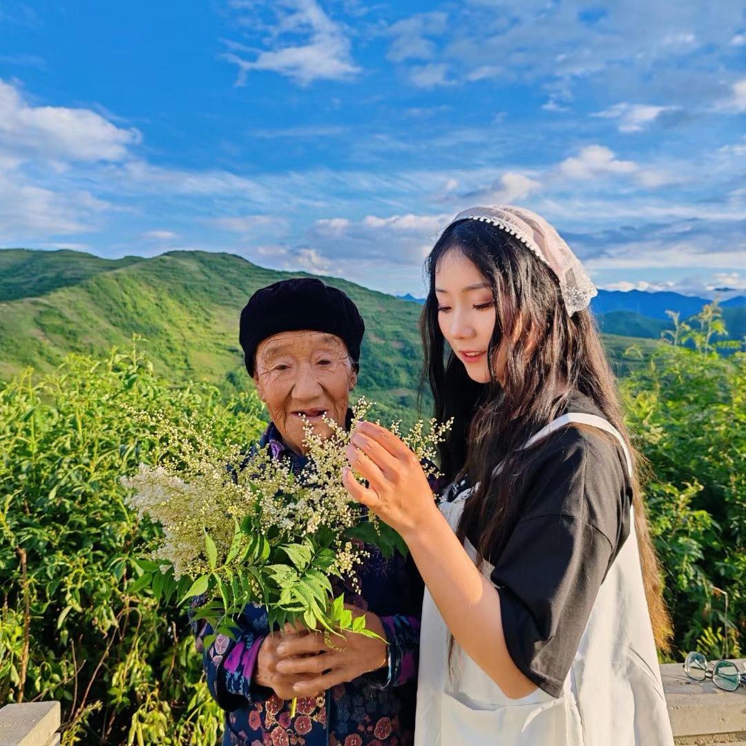 甘肃小竹峰