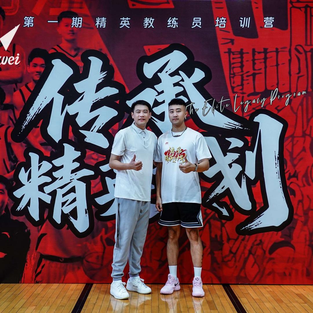 劉一鳴🦅【一鸣篮球】