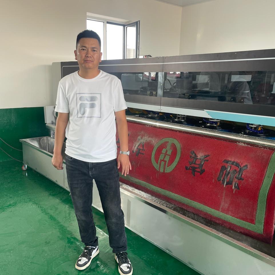 恒达保洁～小奇，全自动清洗地毯、外墙清洗