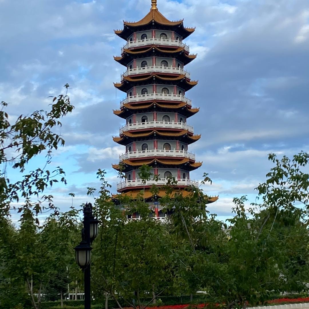 玲珑宝塔