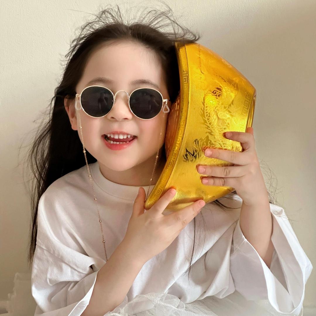暴富小仙女🧚‍♀️
