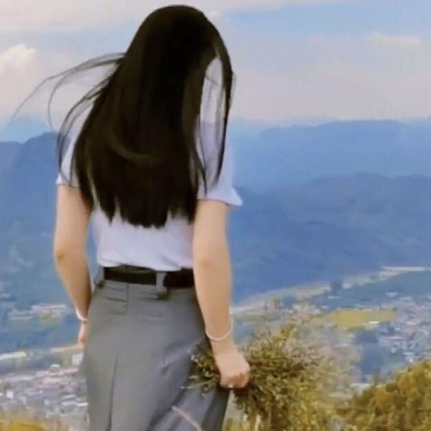 重生❤️我在马岛捡石头