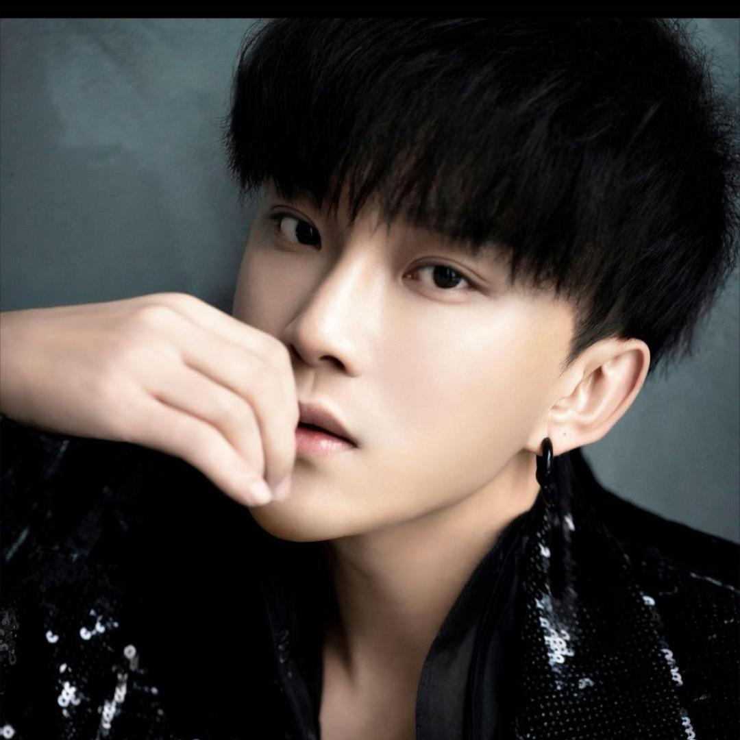 三火孙焱彬12月15.16六周年海莉索图