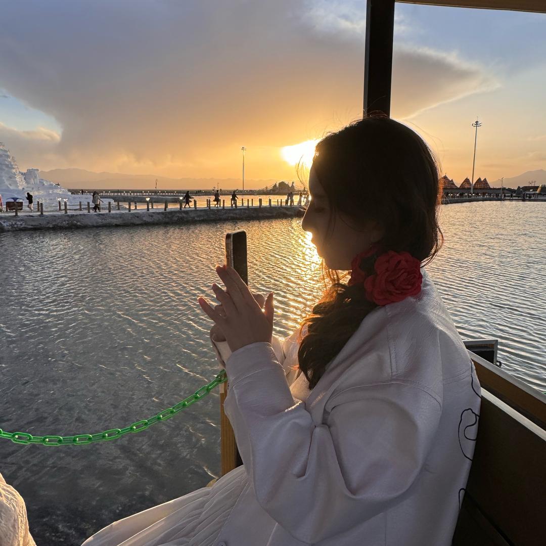 是你的小可爱鸭👑