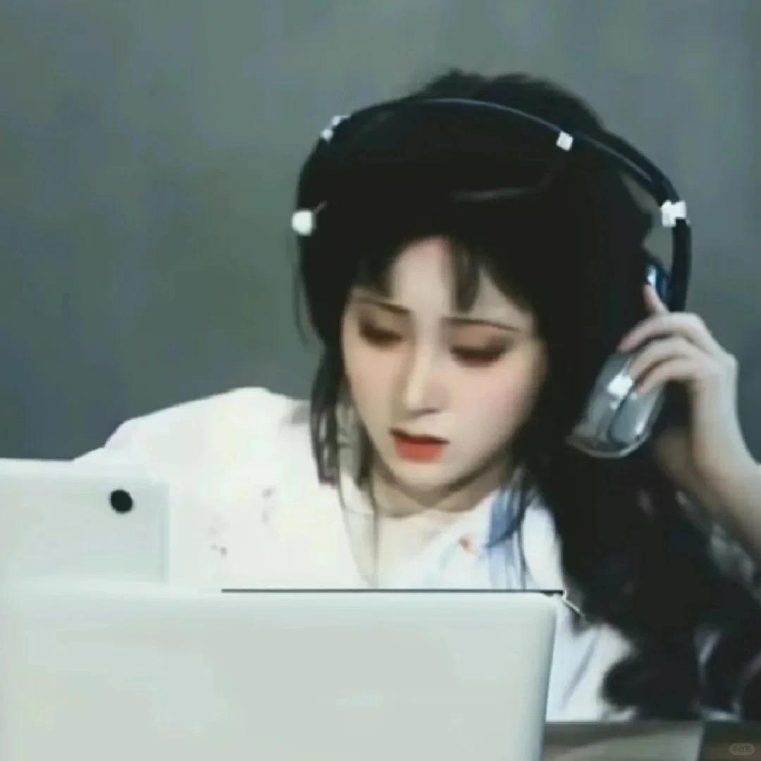 小锦鲤.