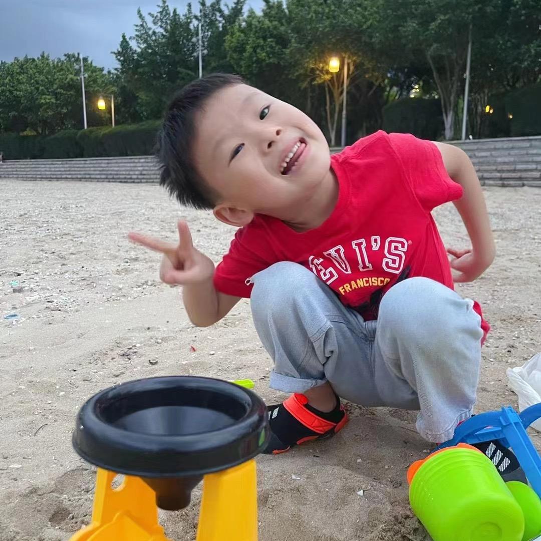 小淮玩具