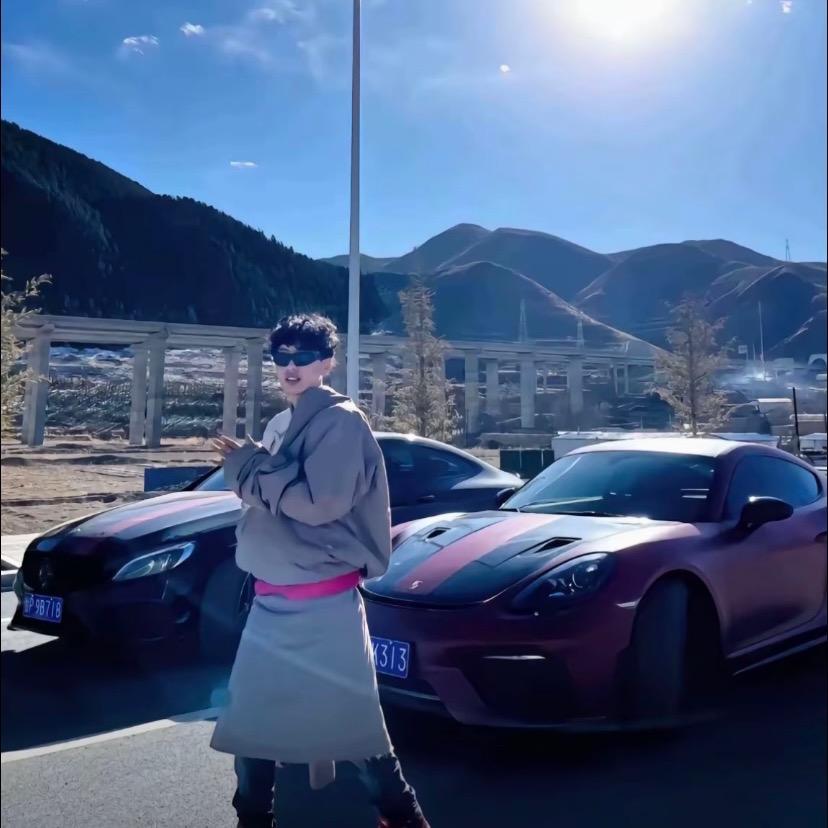 我拿5块钱不当钱