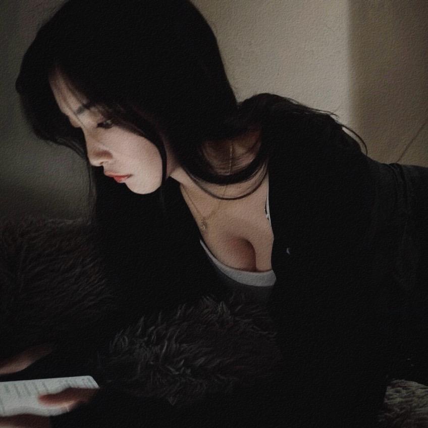 早睡.