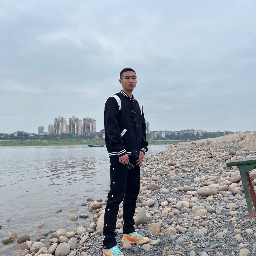周教练.🧯