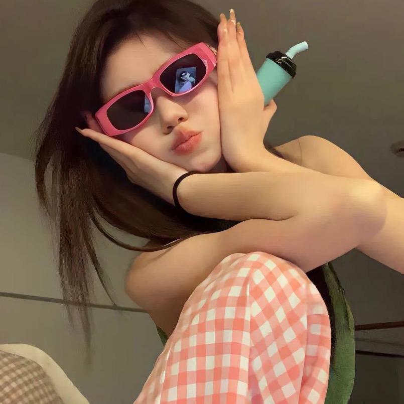 蜜桃味的冰淇淋