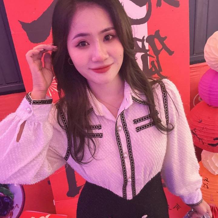 清纯小甜妹