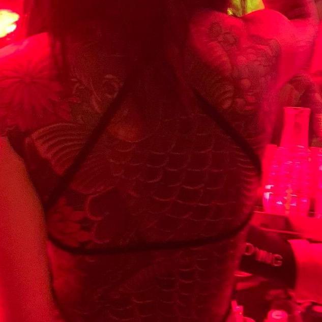 小爷只爱钱💰（爱妞）