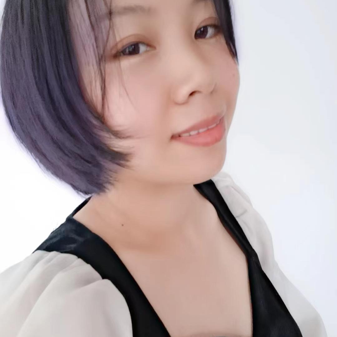 吕小小