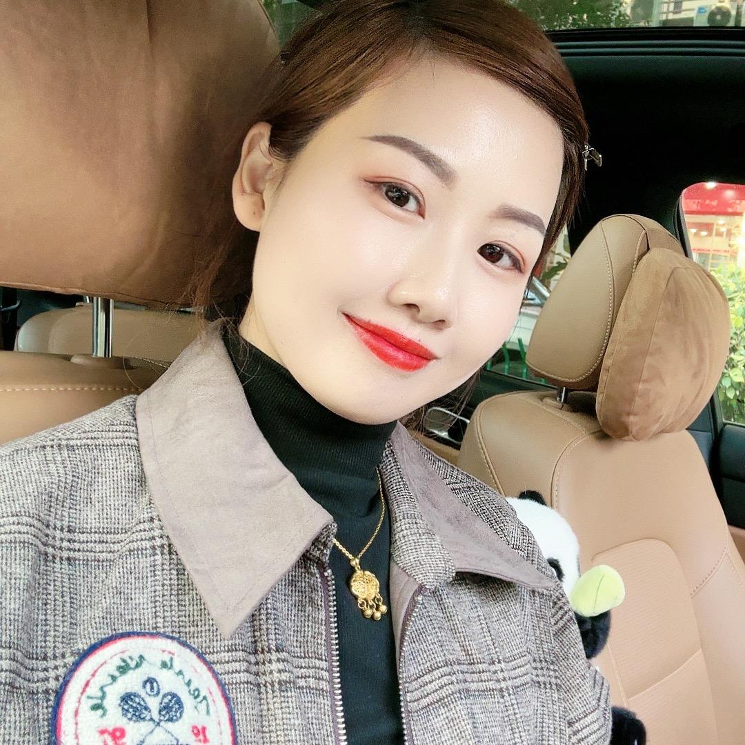 小爱妈妈（梨形穿搭）