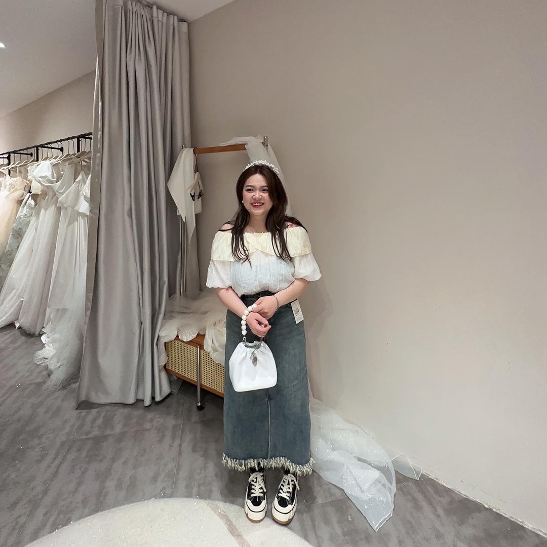 慕季禾微胖女装店