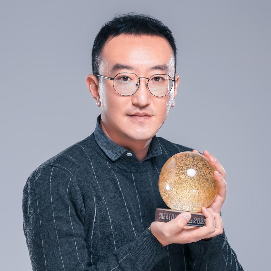 摄影师刘方