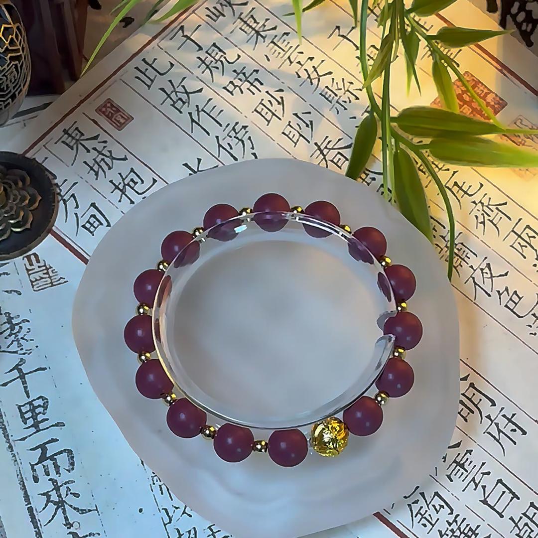 卖手串的小女孩