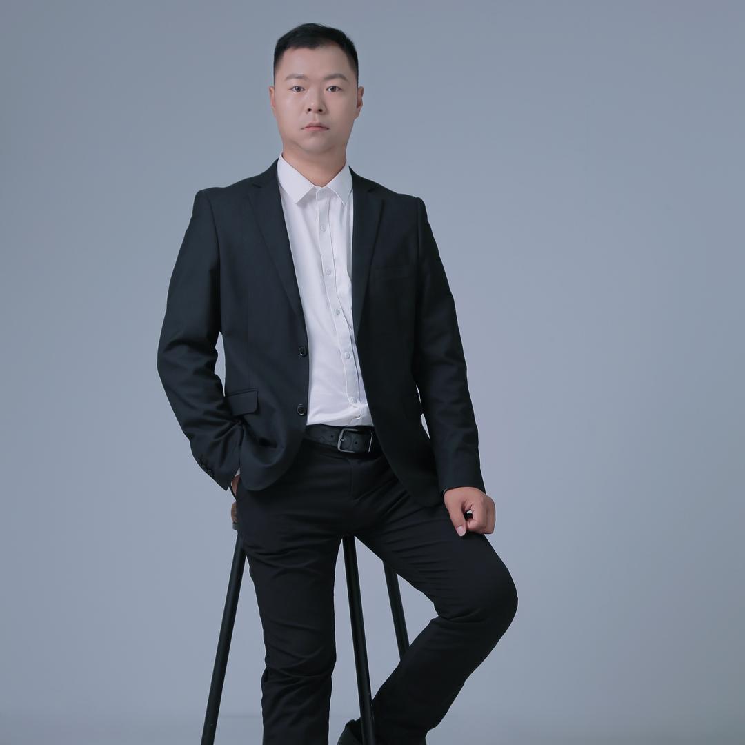 蒋冬冬（冬冬名车）