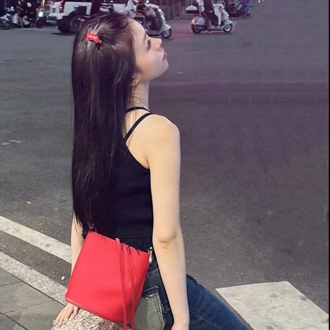 妃女装精品