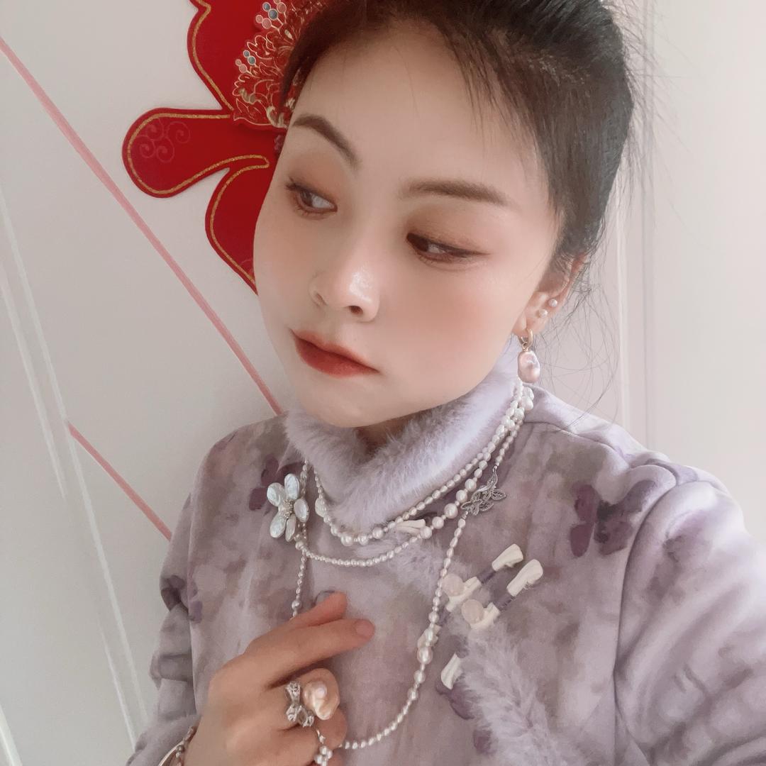 A🍒22团栖花里分店  辰辰