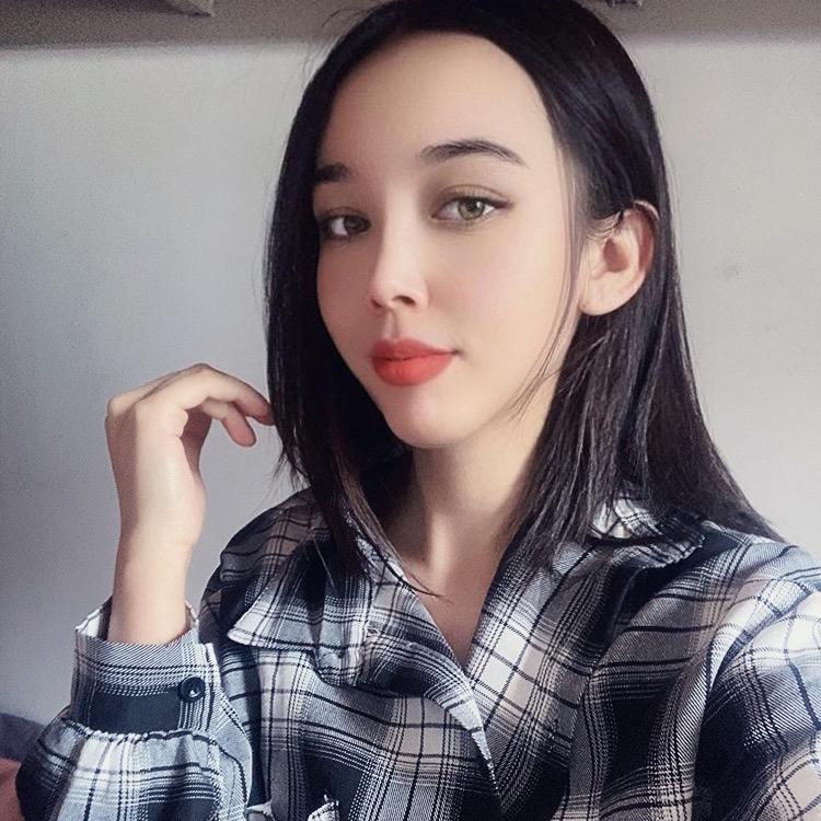 娜娜