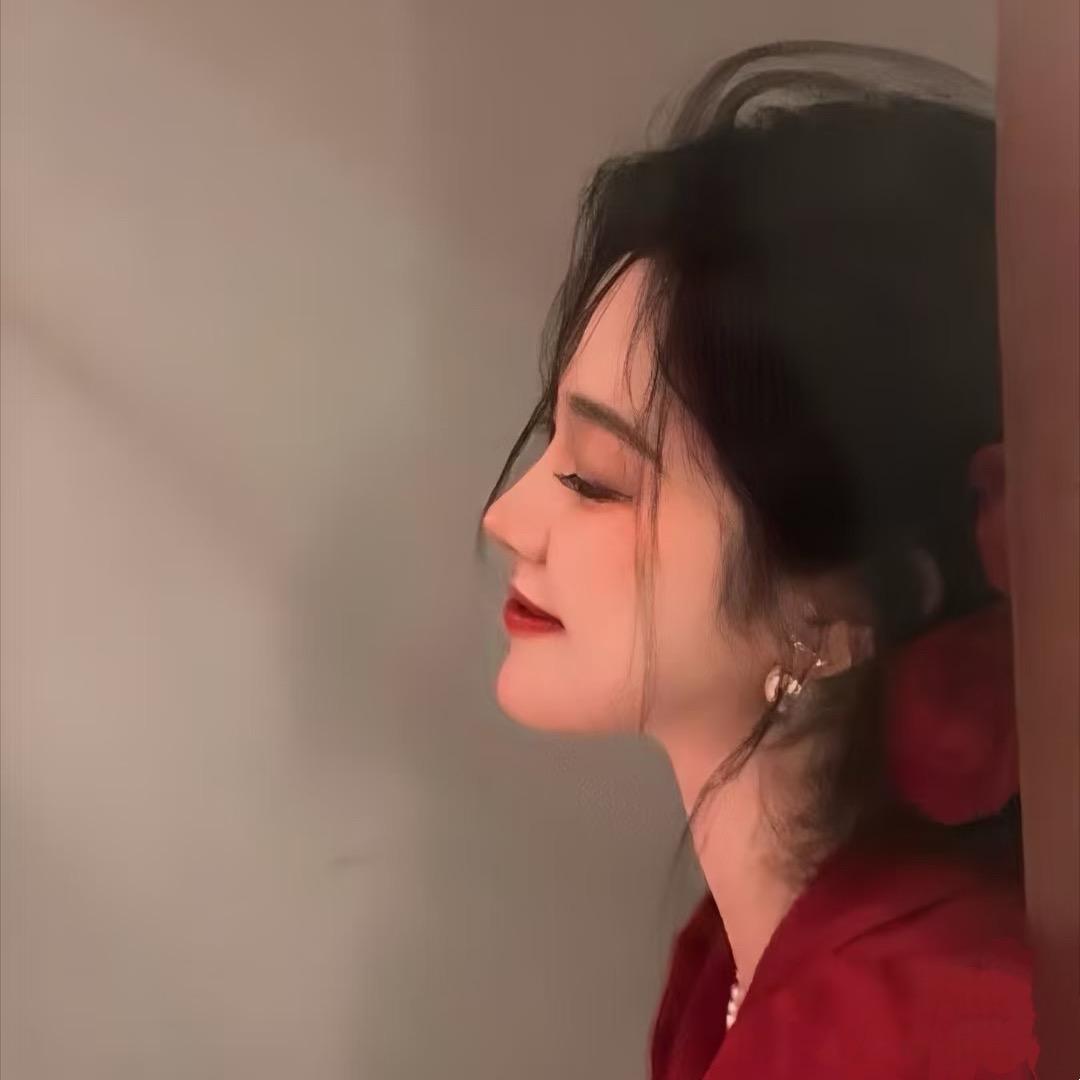 月枕.