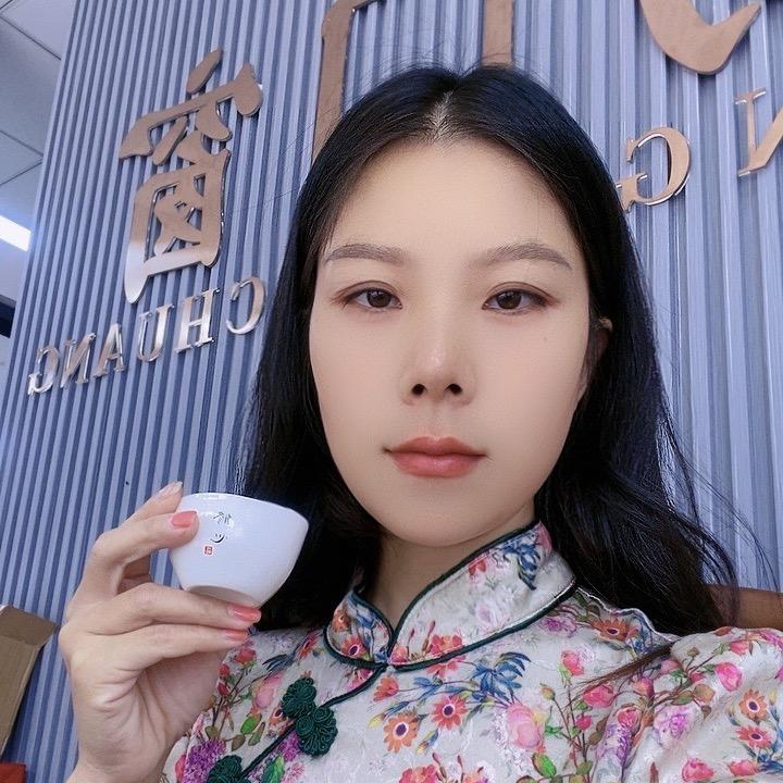 盘州铭扬门窗（小女子）