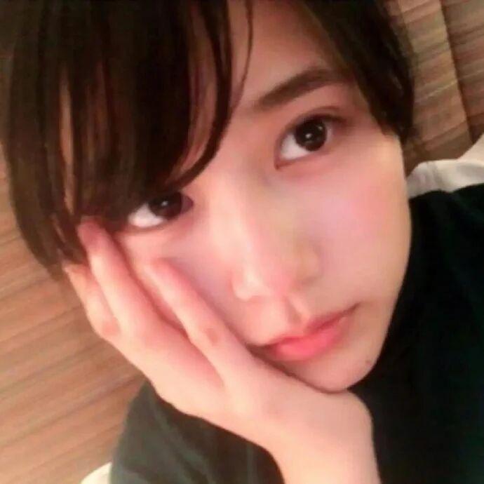 粘锅咸鱼头像