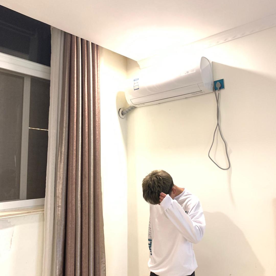 红房子造型连锁新城店