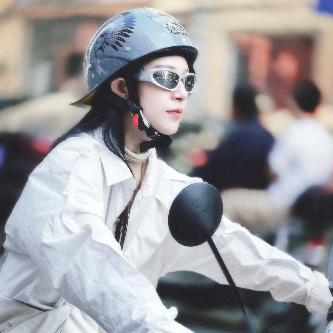 心路🏍️（包头女骑）