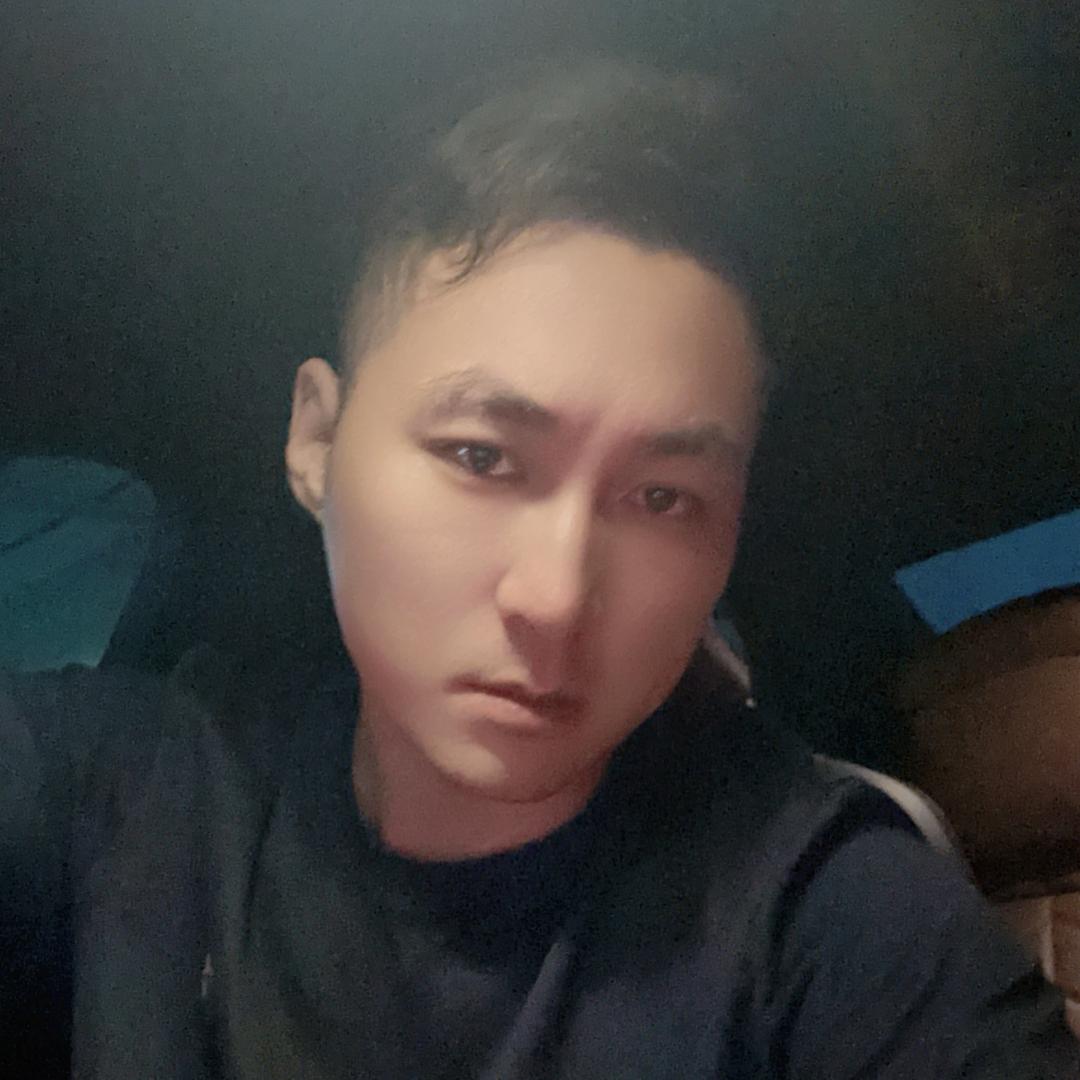 艺大伟