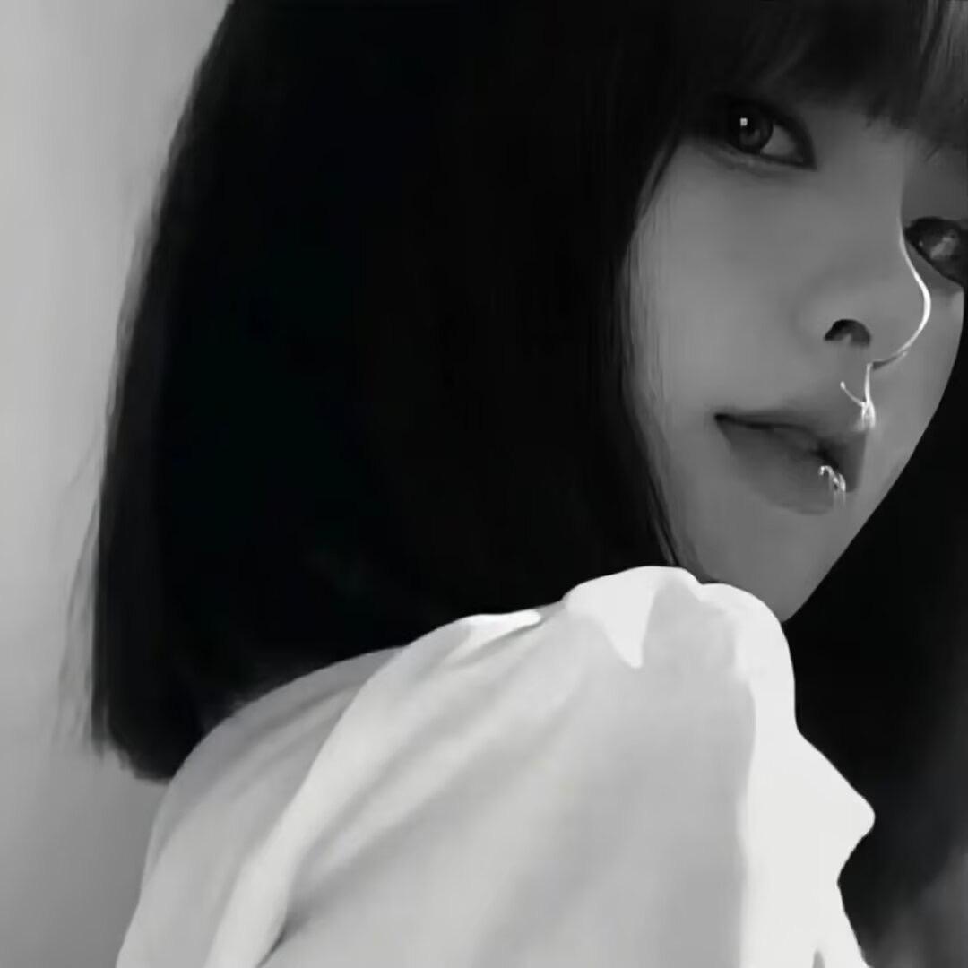 ²⁰²⁵/ᵕ̈某人__ 💭