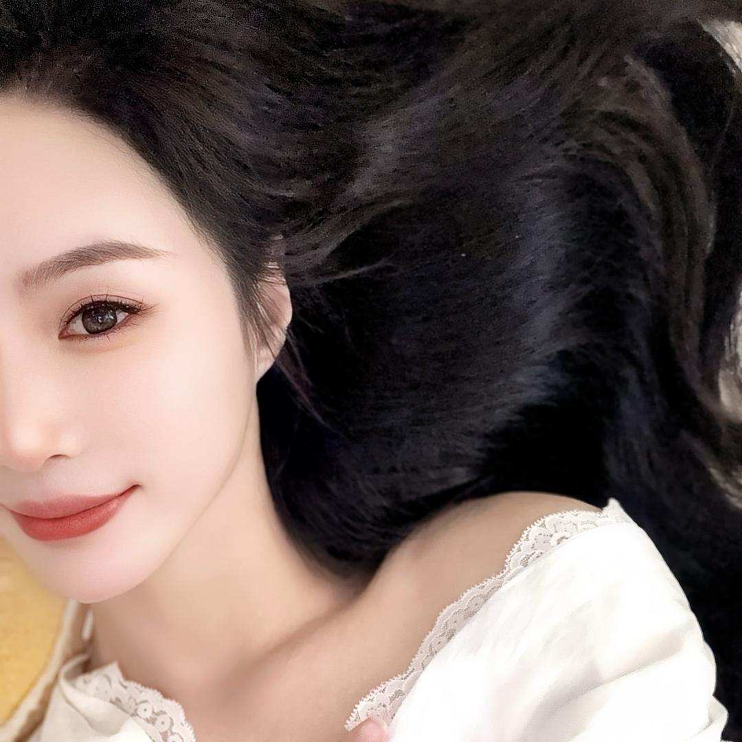 香香.