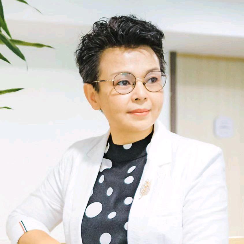 汤圆（爱画画）