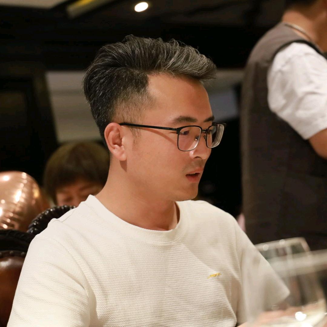 张厂长(天津广告加工厂)