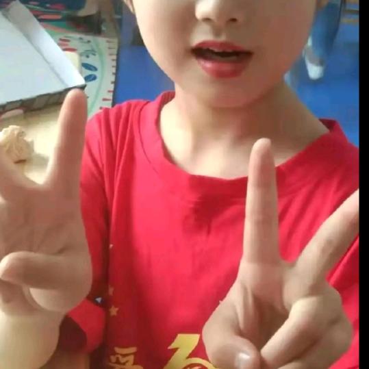 雨后的街