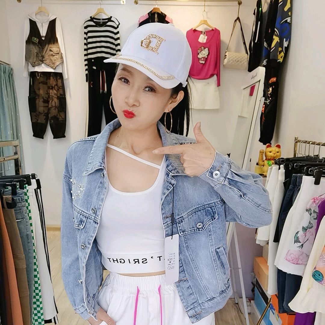 靓丽斯女装