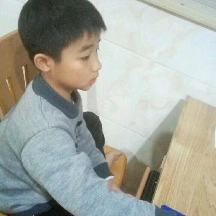 泽轩哥的小迷弟